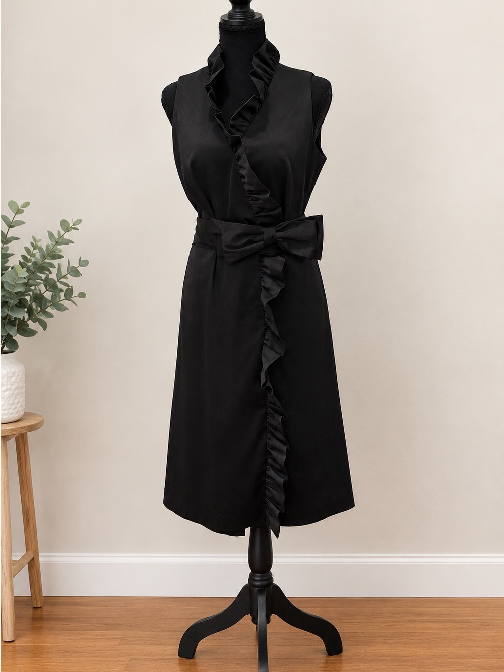 Eliza J Black Sleeveless Ruffle Wrap Dress with Bow Waist